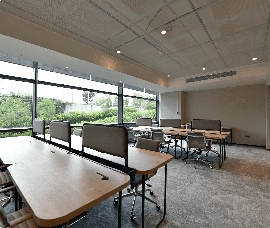 İş hayatının kalbinin attığı Levent'in merkezinde, dikkat çeken mimarisi ve ev sahipliği yaptığı prestijli markalarla öne çıkan Ferko Signature'da bir Kolektif!