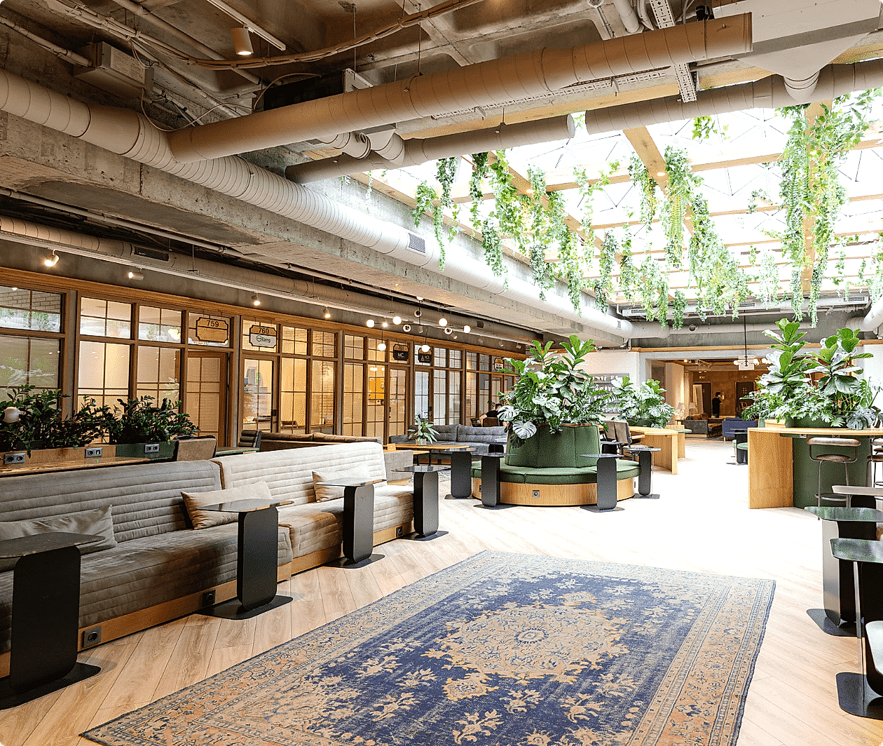 Maslak’ın merkezinde, tasarımı ve konforlu mekanlarıyla ilham veren bir Kolektif.