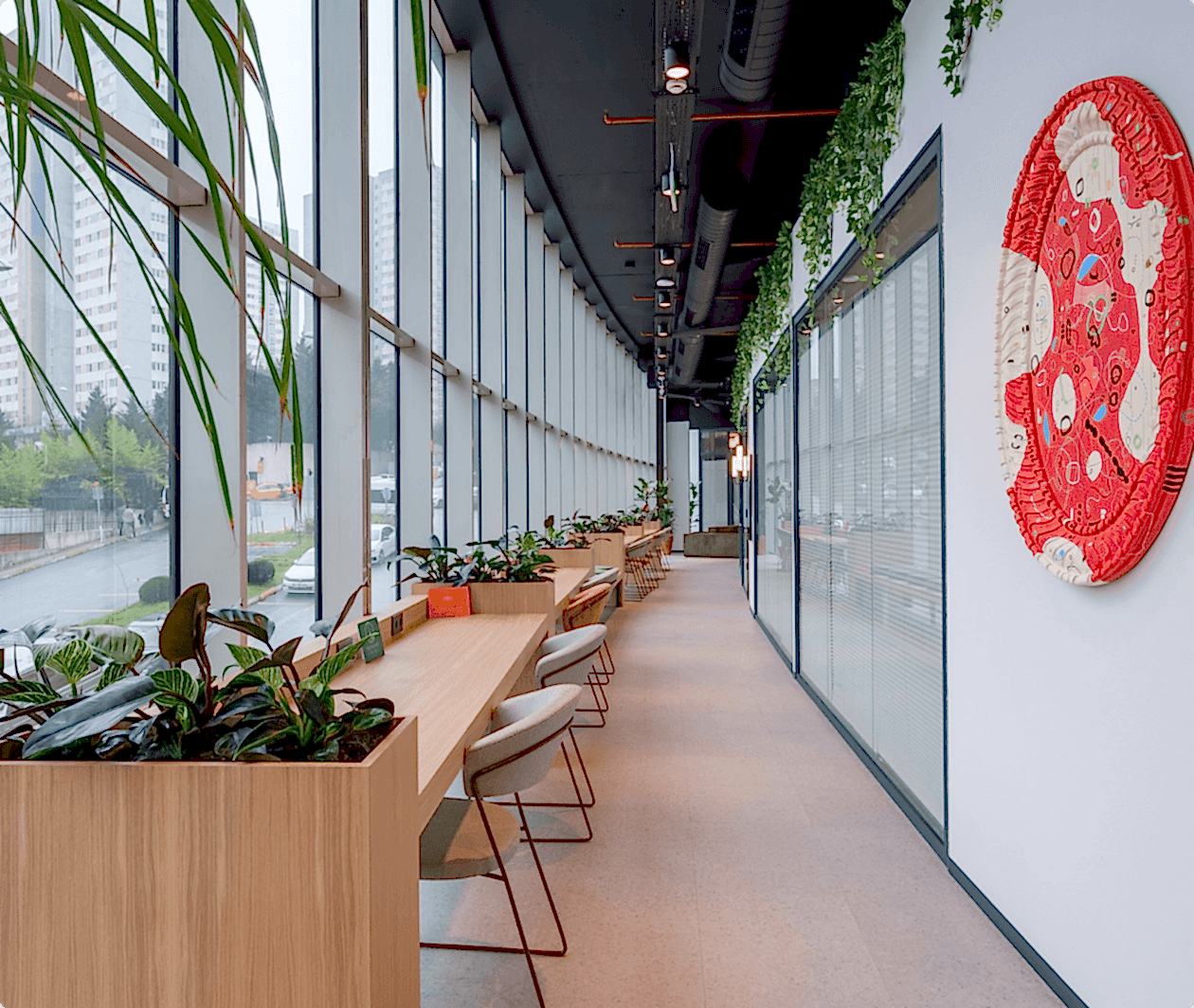 Ataşehir’deki yepyeni ikinci lokasyonumuzda hayalindeki çalışma alanına kavuşmaya ne dersin?